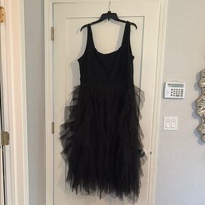 Elegant Black Maxi Dress